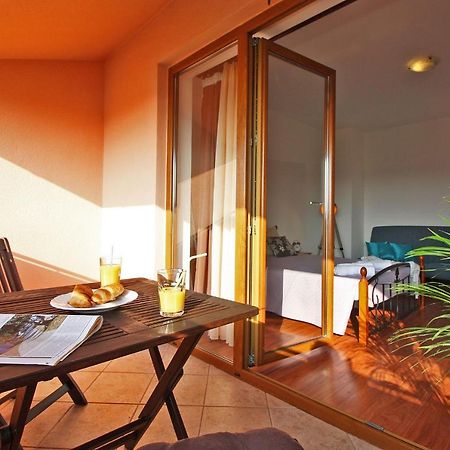 Brijunisol - 3 Apartments Top Position Near The Beautiful Beach Fažana Exteriér fotografie