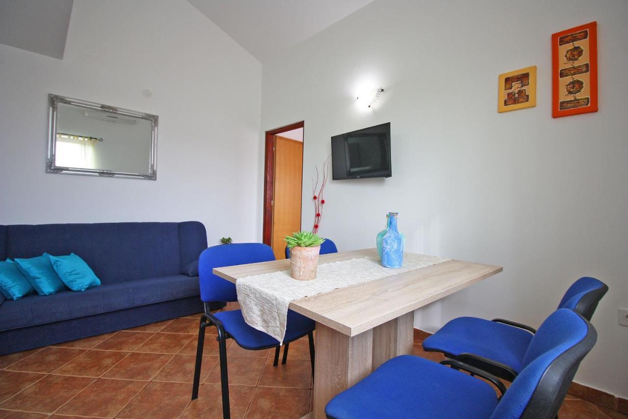 Brijunisol - 3 Apartments Top Position Near The Beautiful Beach Fažana Exteriér fotografie