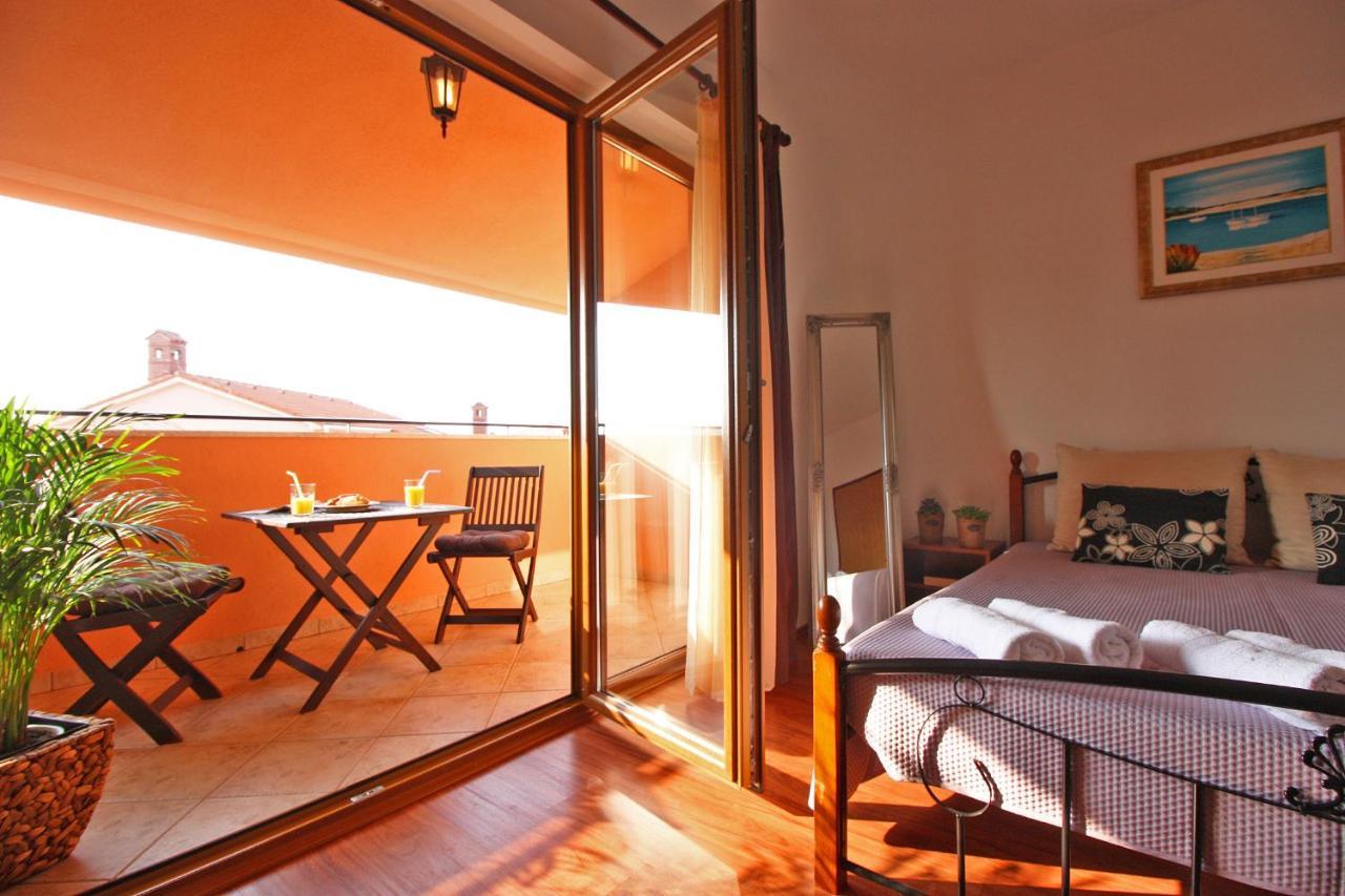 Brijunisol - 3 Apartments Top Position Near The Beautiful Beach Fažana Exteriér fotografie