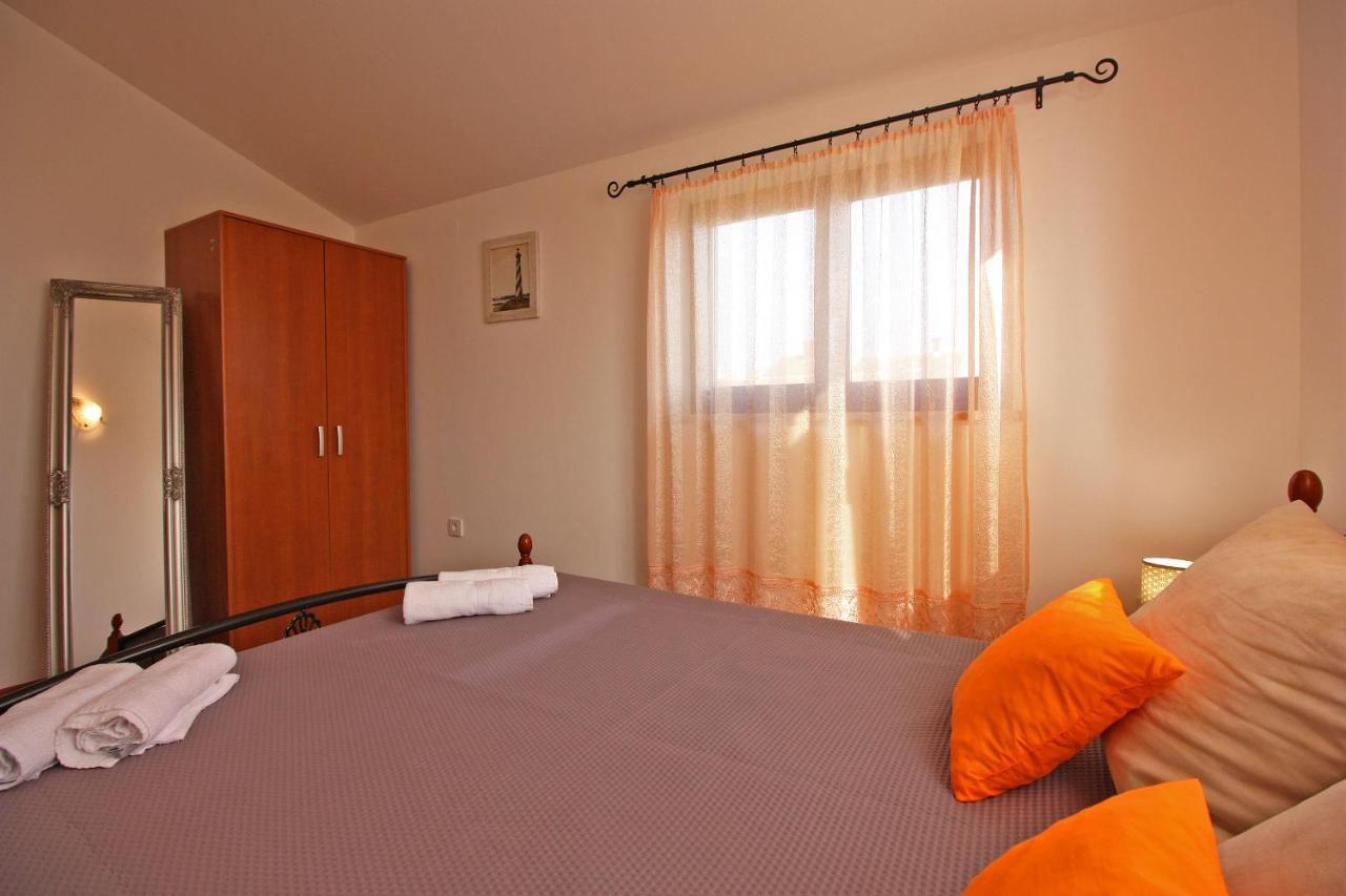 Brijunisol - 3 Apartments Top Position Near The Beautiful Beach Fažana Exteriér fotografie