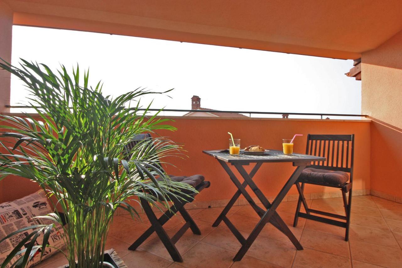 Brijunisol - 3 Apartments Top Position Near The Beautiful Beach Fažana Exteriér fotografie