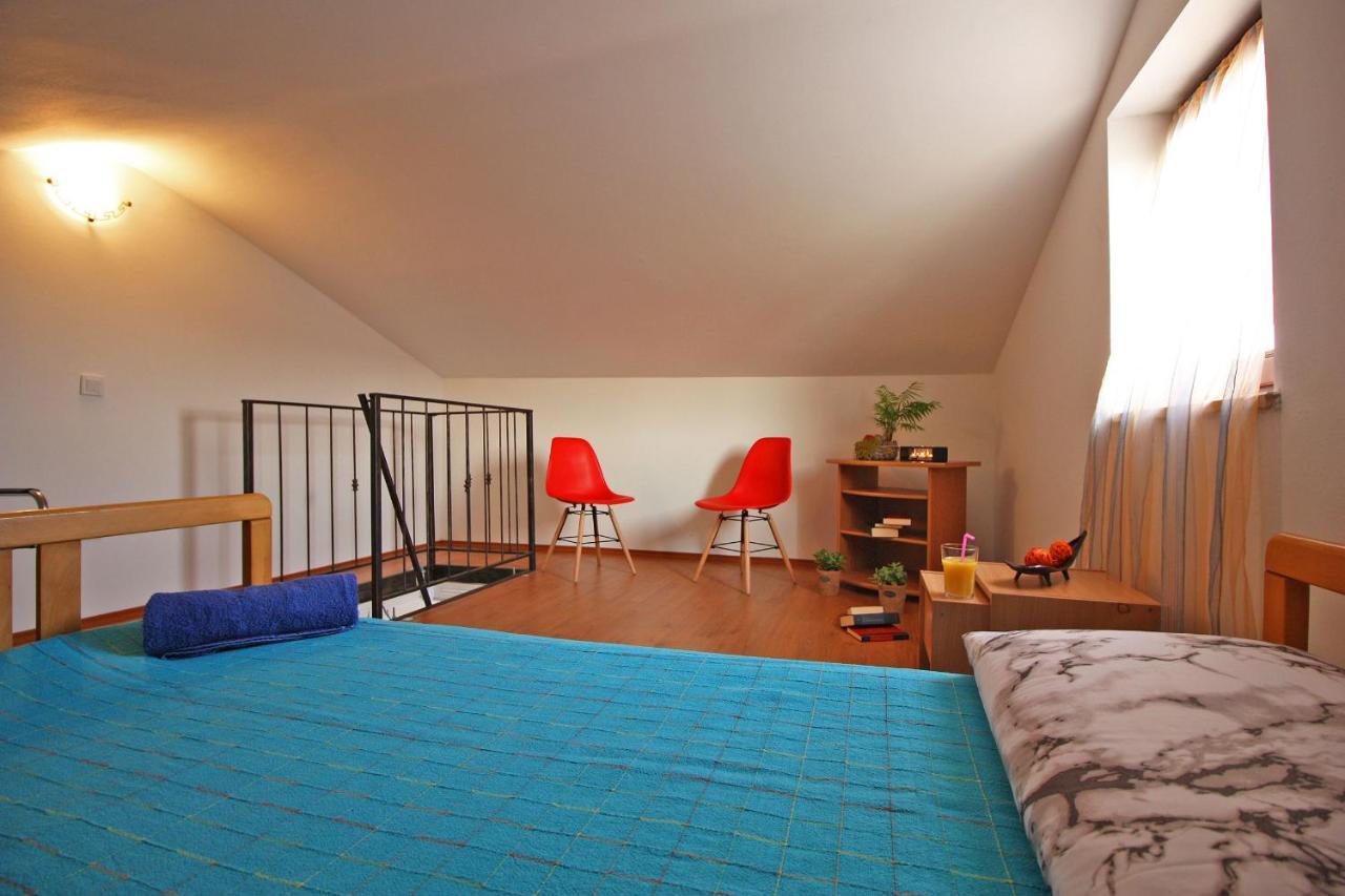 Brijunisol - 3 Apartments Top Position Near The Beautiful Beach Fažana Exteriér fotografie