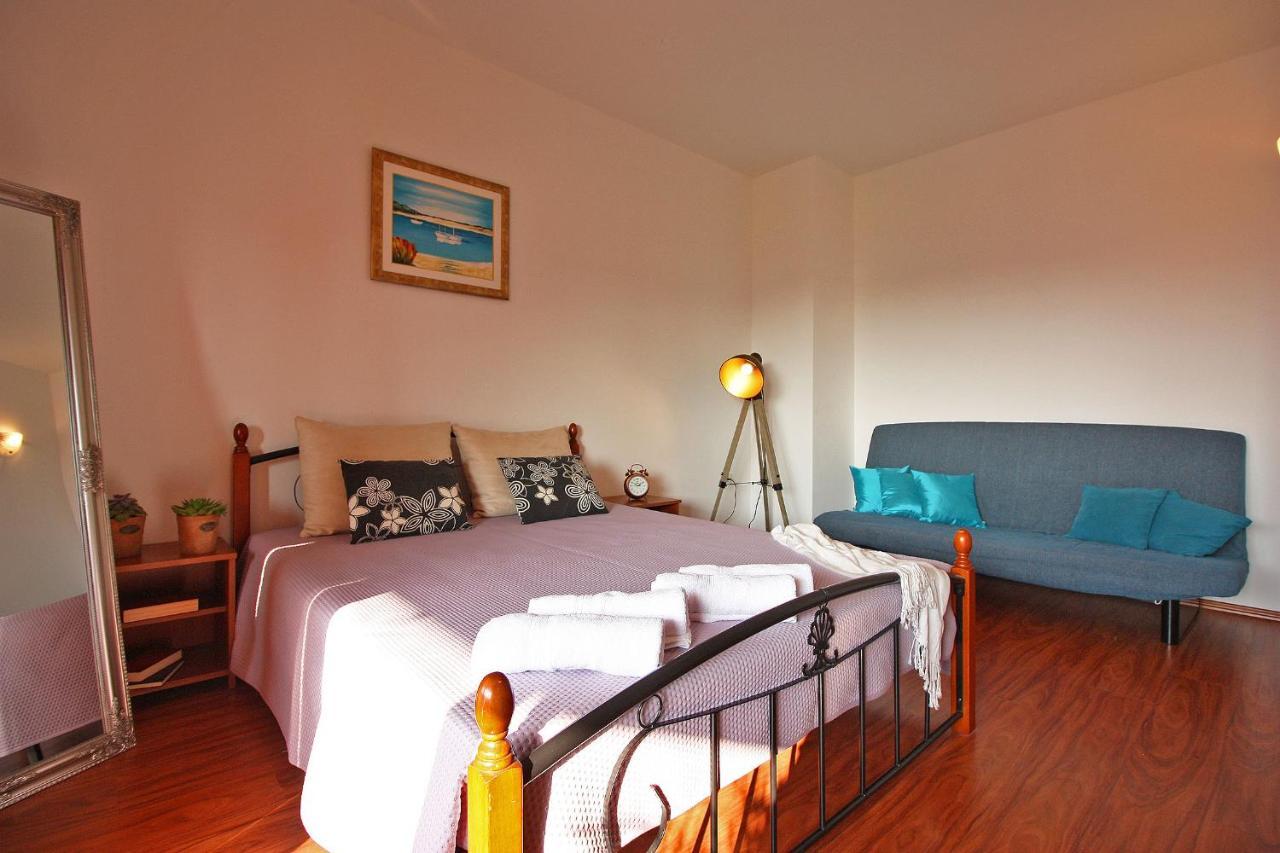 Brijunisol - 3 Apartments Top Position Near The Beautiful Beach Fažana Exteriér fotografie
