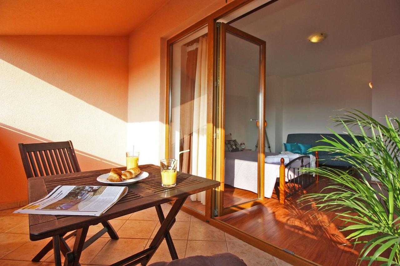 Brijunisol - 3 Apartments Top Position Near The Beautiful Beach Fažana Exteriér fotografie
