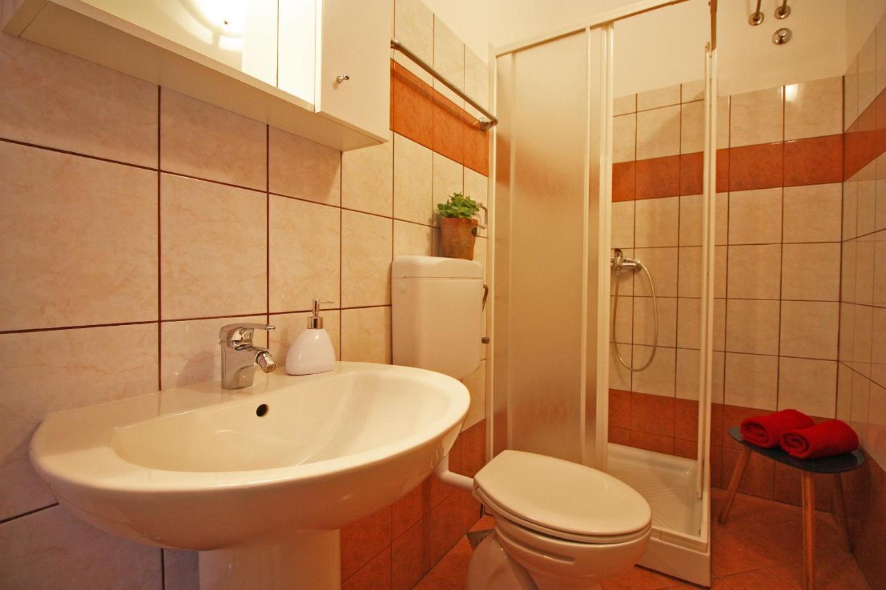 Brijunisol - 3 Apartments Top Position Near The Beautiful Beach Fažana Exteriér fotografie